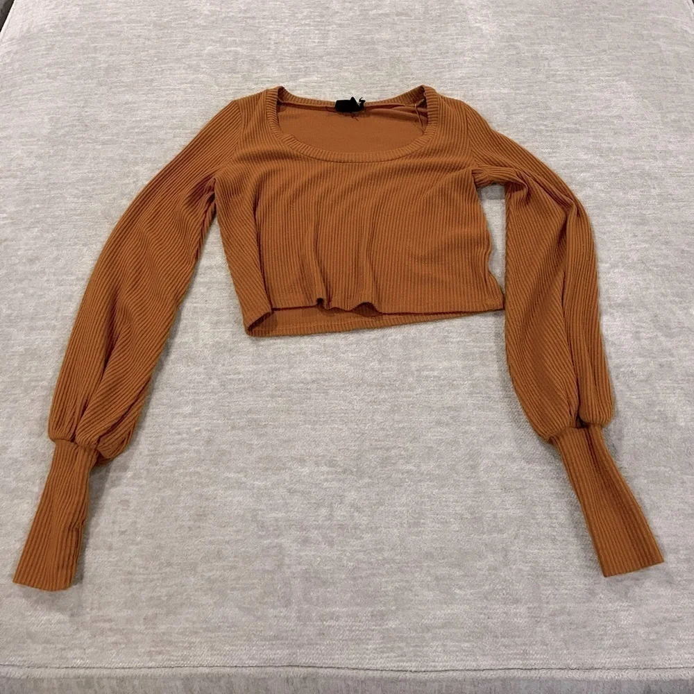 Rust Orange Bell Sleeve Urban Outfitters Out From Under Longsleeve - Picture 3 of 7